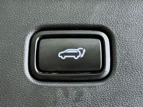 Used 2025 Hyundai Tucson SEL FWD image 28