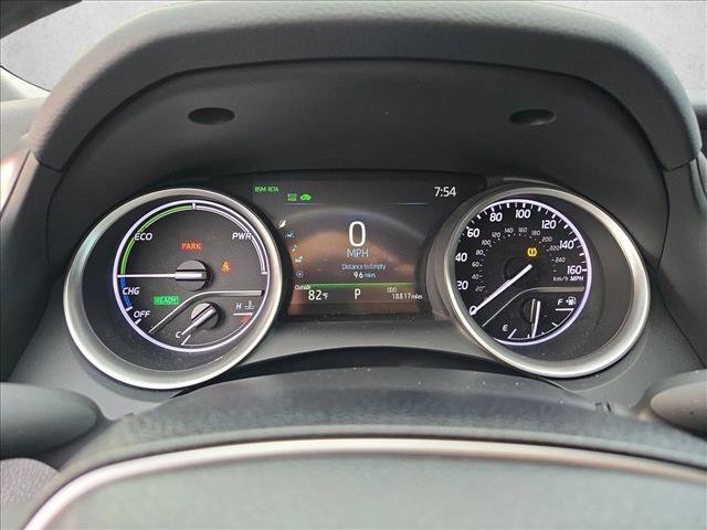 Used 2024 Toyota Camry XLE FWD image 9