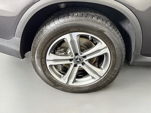 Used 2021 Mercedes-Benz GLC 300 image 33
