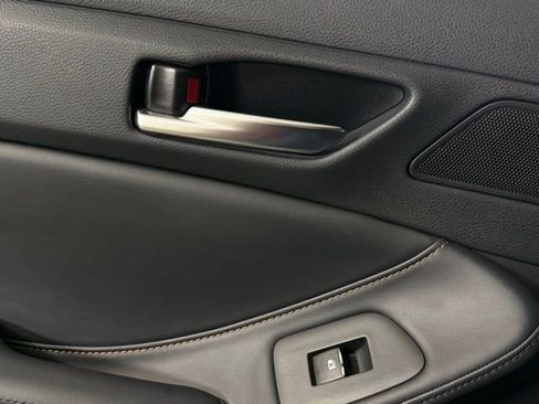 Used 2020 Toyota Avalon XSE image 24