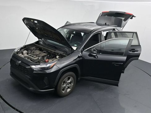 Used 2024 Toyota RAV4 XLE AWD/4WD image 26