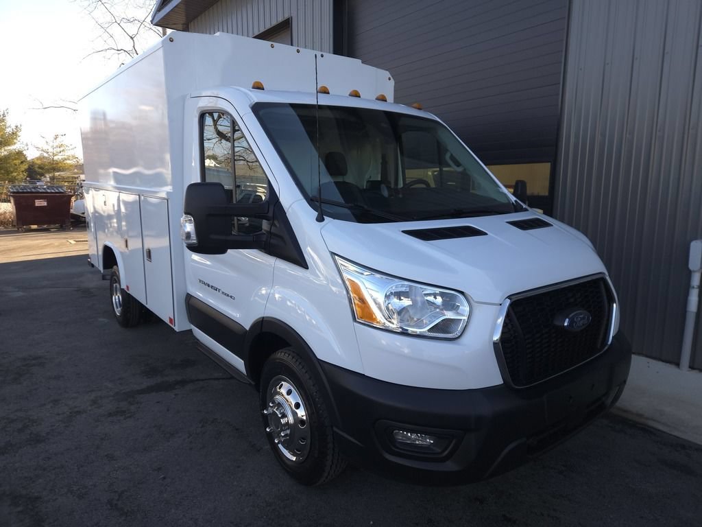 Used 2021 Ford Transit 350 DRW w/ Interior Upgrade Package RWD image 6