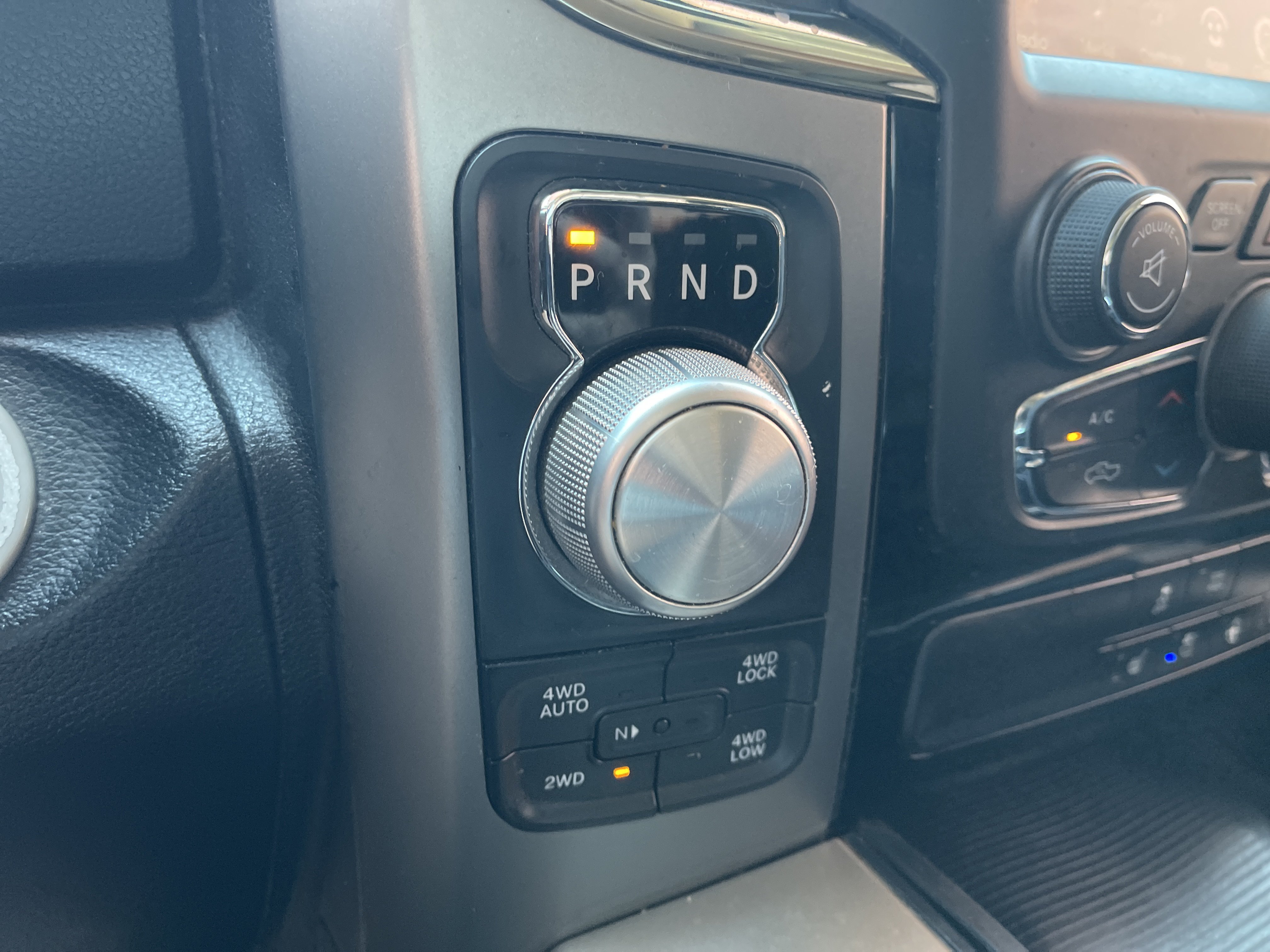 Used 2014 RAM 1500 Sport w/ Remote Start & Security Group AWD/4WD image 22