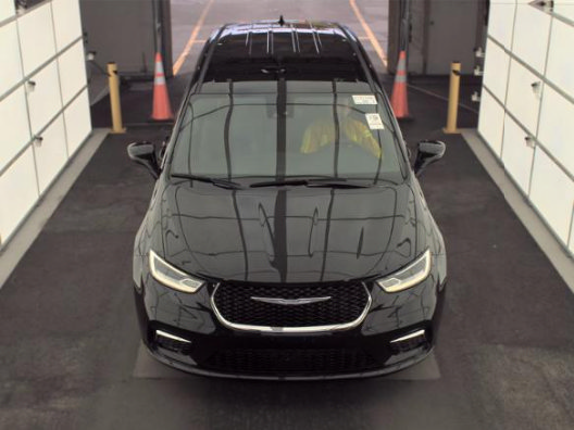 Used 2025 Chrysler Pacifica Select FWD image 7