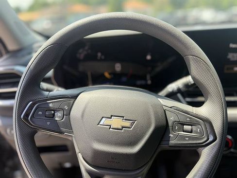 Certified 2025 Chevrolet TrailBlazer LT AWD/4WD image 16