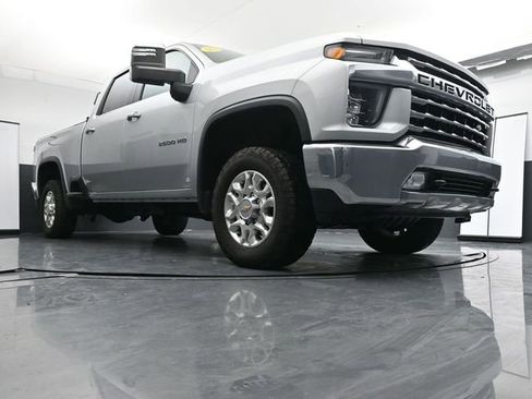Used 2022 Chevrolet Silverado 2500 LTZ AWD/4WD image 18