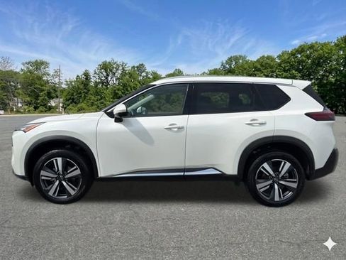 Used 2023 Nissan Rogue SL AWD/4WD image 5