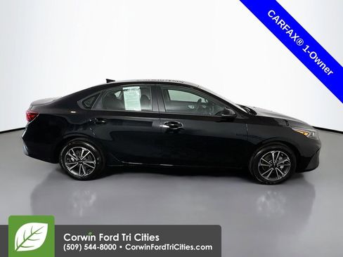 Used 2024 Kia Forte LXS w/ LXS Technology Package image 19