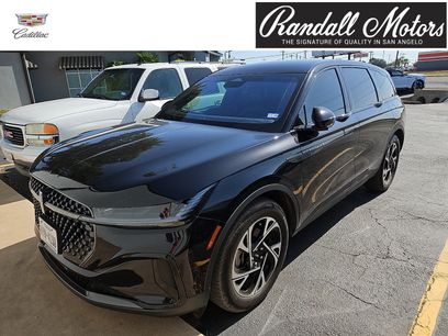 Used 2024 Lincoln Nautilus Premier w/ Jet Appearance Package