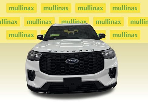 New 2026 Ford Explorer ST-Line image 14