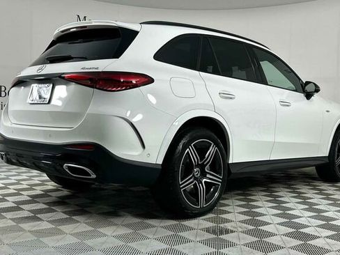 Certified 2025 Mercedes-Benz GLC 350e 4MATIC image 4