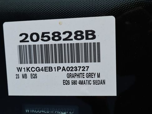 Used 2023 Mercedes-Benz EQS 580 4MATIC Sedan image 31