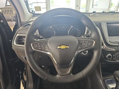 Used 2024 Chevrolet Equinox LT w/ LPO, Floor Liner Package FWD image 23