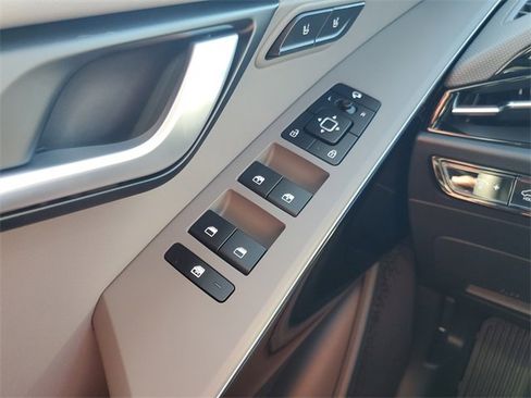 New 2026 Kia Niro SX image 30