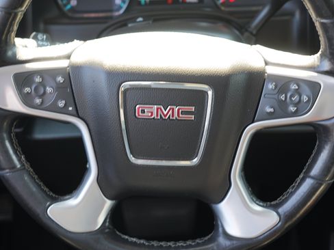 Used 2020 GMC Yukon XL SLT w/ Enhanced Security Package AWD/4WD image 23