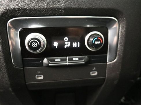 Used 2023 GMC Yukon XL SLT w/ Max Trailering Package image 21