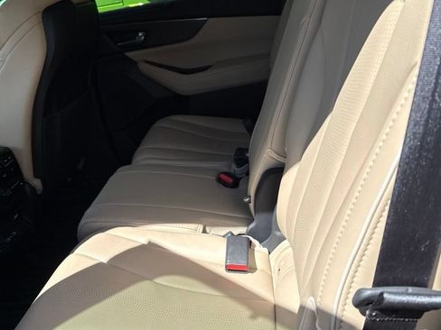 Used 2024 Acura MDX SH-AWD w/ Advance Package image 5
