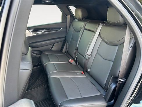 Used 2023 Cadillac XT5 Premium Luxury image 13