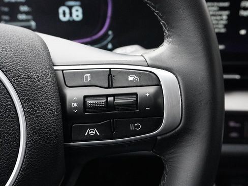 Used 2023 Kia Sportage EX image 37