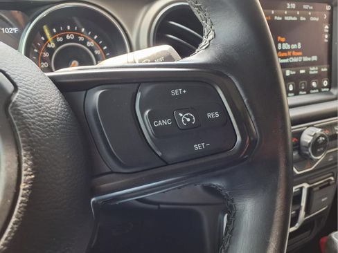 Used 2021 Jeep Gladiator Sport AWD/4WD image 21