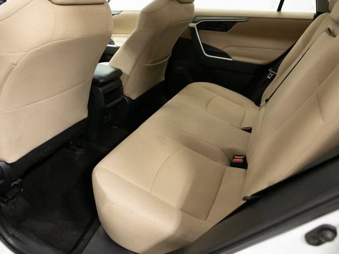 Used 2021 Toyota RAV4 LE w/ Carpet Mat Package (TMS) image 23