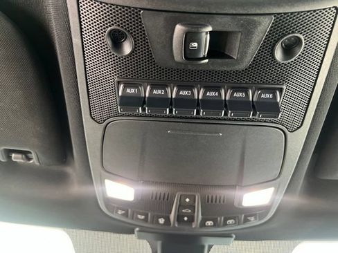 Used 2017 Ford F150 Raptor w/ Equipment Group 802A Luxury AWD/4WD image 23