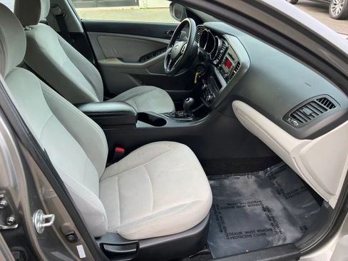 Used 2012 Kia Optima LX w/ Convenience Pkg FWD image 8