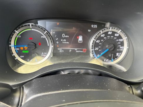 Used 2026 Toyota Highlander XLE AWD/4WD image 8