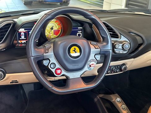Used 2018 Ferrari 488 Spider RWD image 16