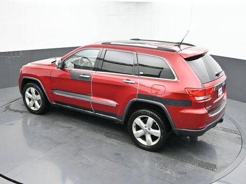 Used 2011 Jeep Grand Cherokee Overland AWD/4WD image 48