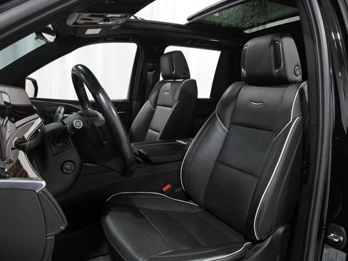 Used 2021 Cadillac Escalade Premium Luxury w/ LPO, Radiant Package image 5