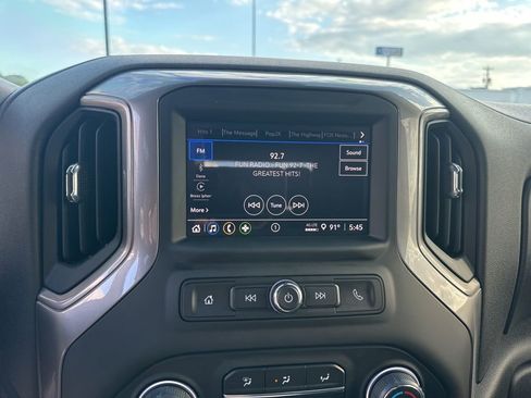 Used 2025 Chevrolet Silverado 1500 Custom Trail Boss w/ LPO, Dark Essentials Package image 22