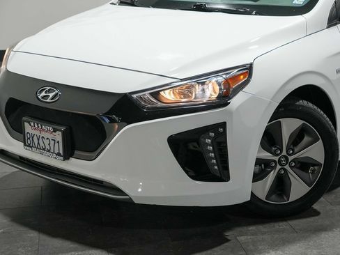 Used 2019 Hyundai Ioniq Electric FWD image 10
