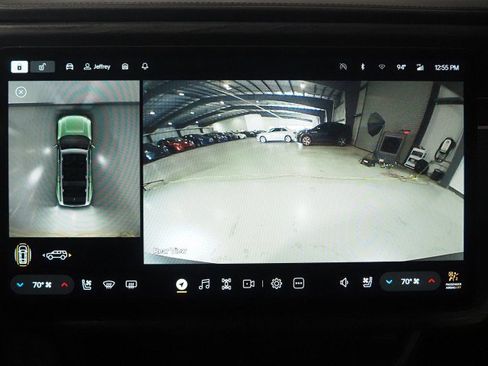 Used 2024 Rivian R1S Adventure AWD/4WD image 33