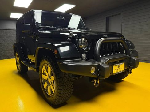 Used 2014 Jeep Wrangler Sahara w/ Connectivity Group AWD/4WD image 3