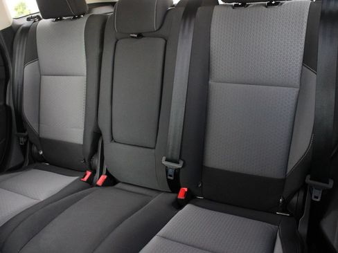 Used 2018 Ford Escape SE FWD image 21