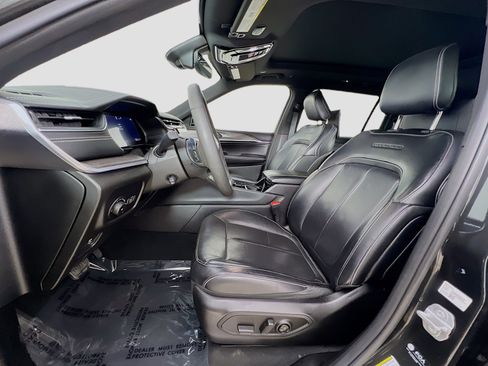 Used 2023 Jeep Grand Cherokee L Overland w/ Rear Seat Video Group I image 22