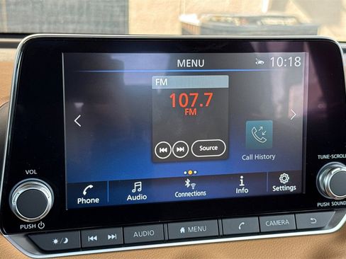 New 2025 Nissan Sentra SV w/ SV Premium Package image 15