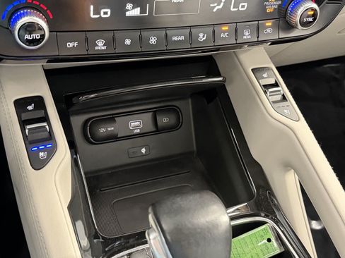 Used 2020 Kia Telluride EX AWD/4WD image 22