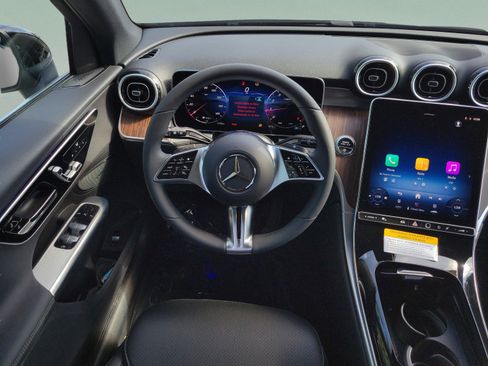Certified 2026 Mercedes-Benz GLC 300 image 14