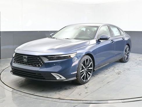 New 2026 Honda Accord Touring image 5