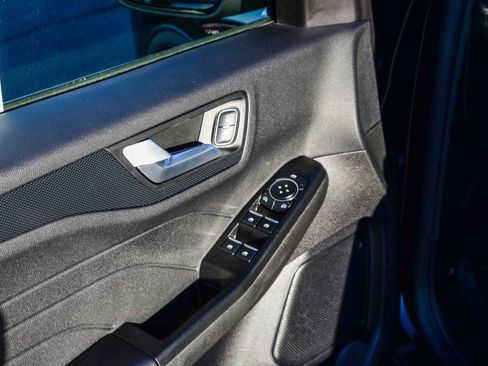 Used 2025 Ford Escape ST-Line w/ Equipment Group 301A image 20