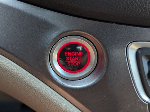 Used 2016 Honda Pilot EX image 31