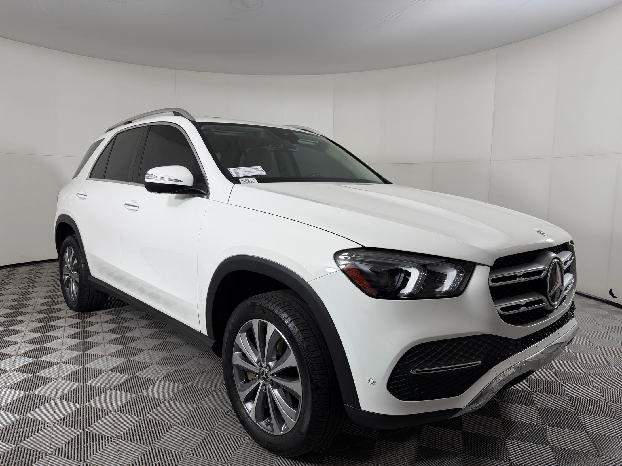 Used 2022 Mercedes-Benz GLE 350 4MATIC w/ Premium Package image 7