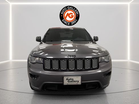 Used 2020 Jeep Grand Cherokee Altitude RWD image 8
