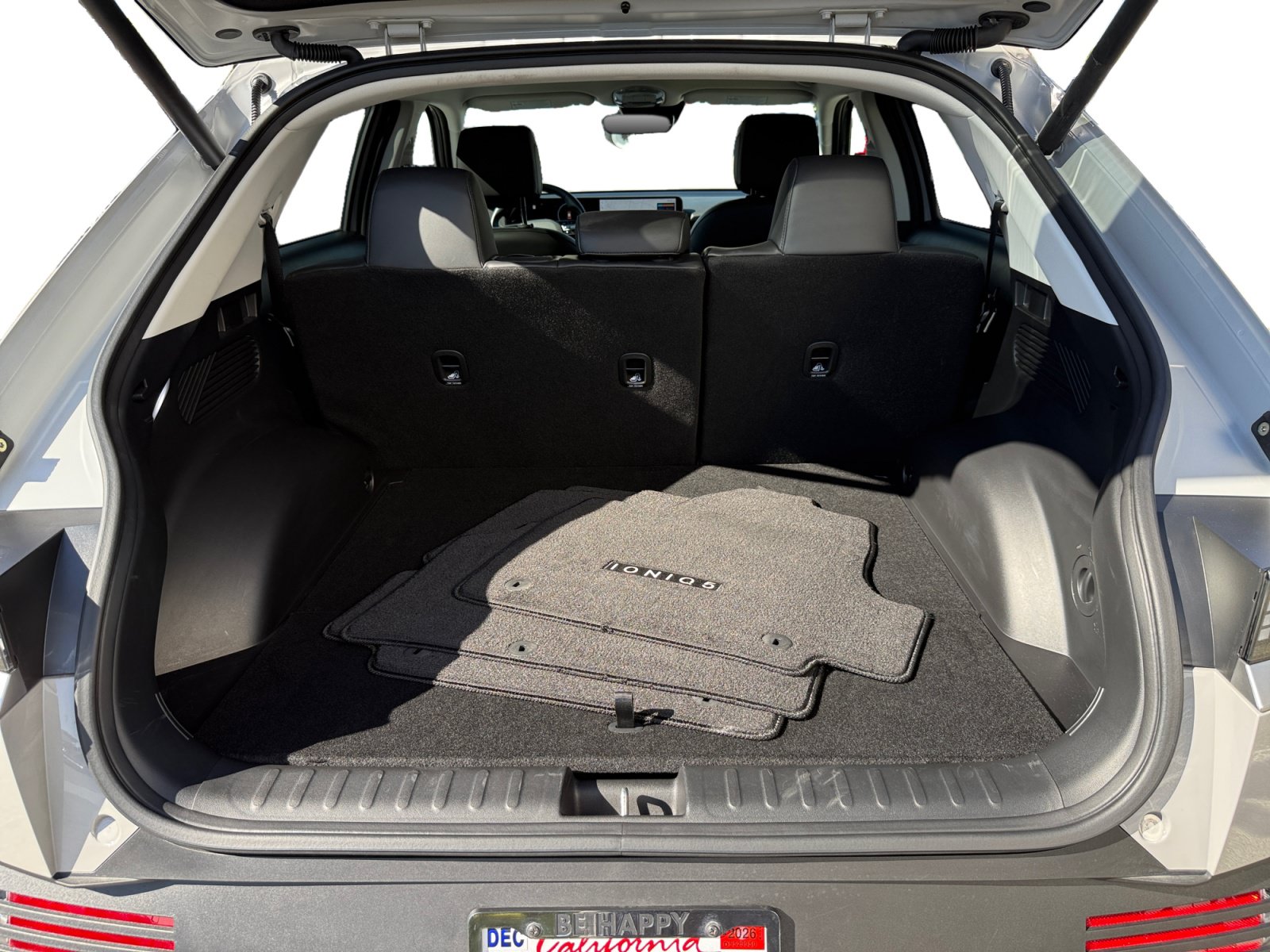 Certified 2026 Hyundai Ioniq 5 SEL RWD image 17