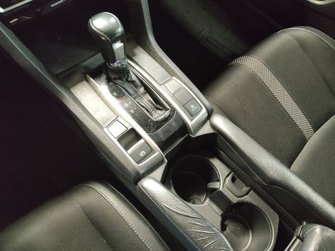 Used 2019 Honda Civic Sport image 26