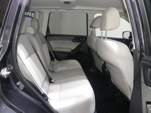 Used 2018 Subaru Forester 2.5i Premium AWD/4WD image 28