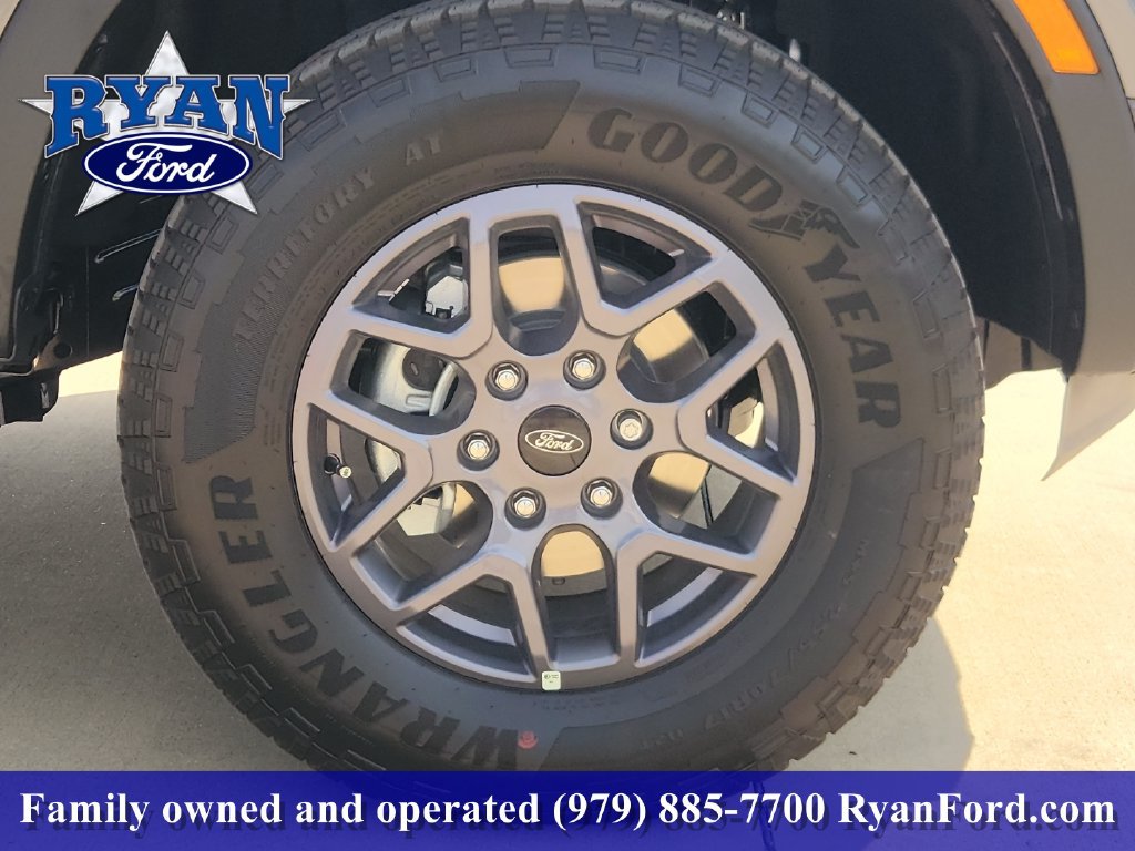 New 2026 Ford Ranger XLT w/ Trailer Tow Package AWD/4WD image 7