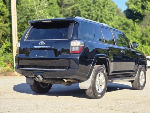 Used 2016 Toyota 4Runner SR5 AWD/4WD image 6